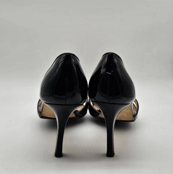 Manolo Blahnik Glossy Black Heels - Picture 3 of 4